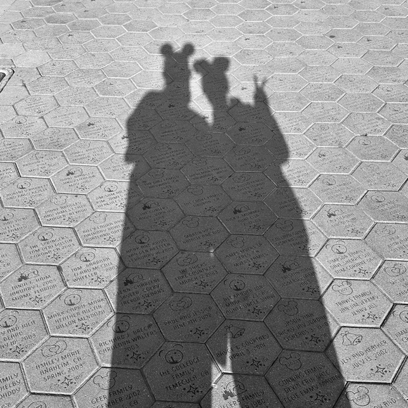 Meet your Posher, Danielle - Picture 3 of 7